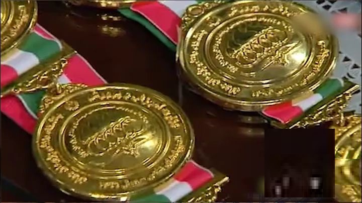 پرداخت پاداش قهرمانان فراملی استان همدان